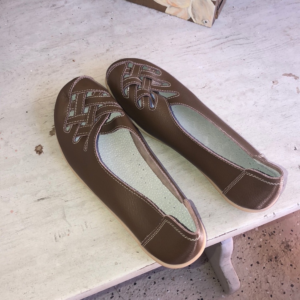 Leather flats